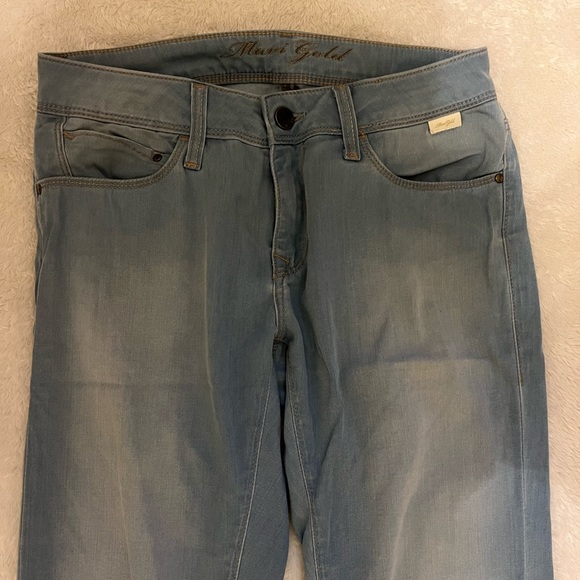 Light washed blue jeans, size 26 - Picture 3 of 4